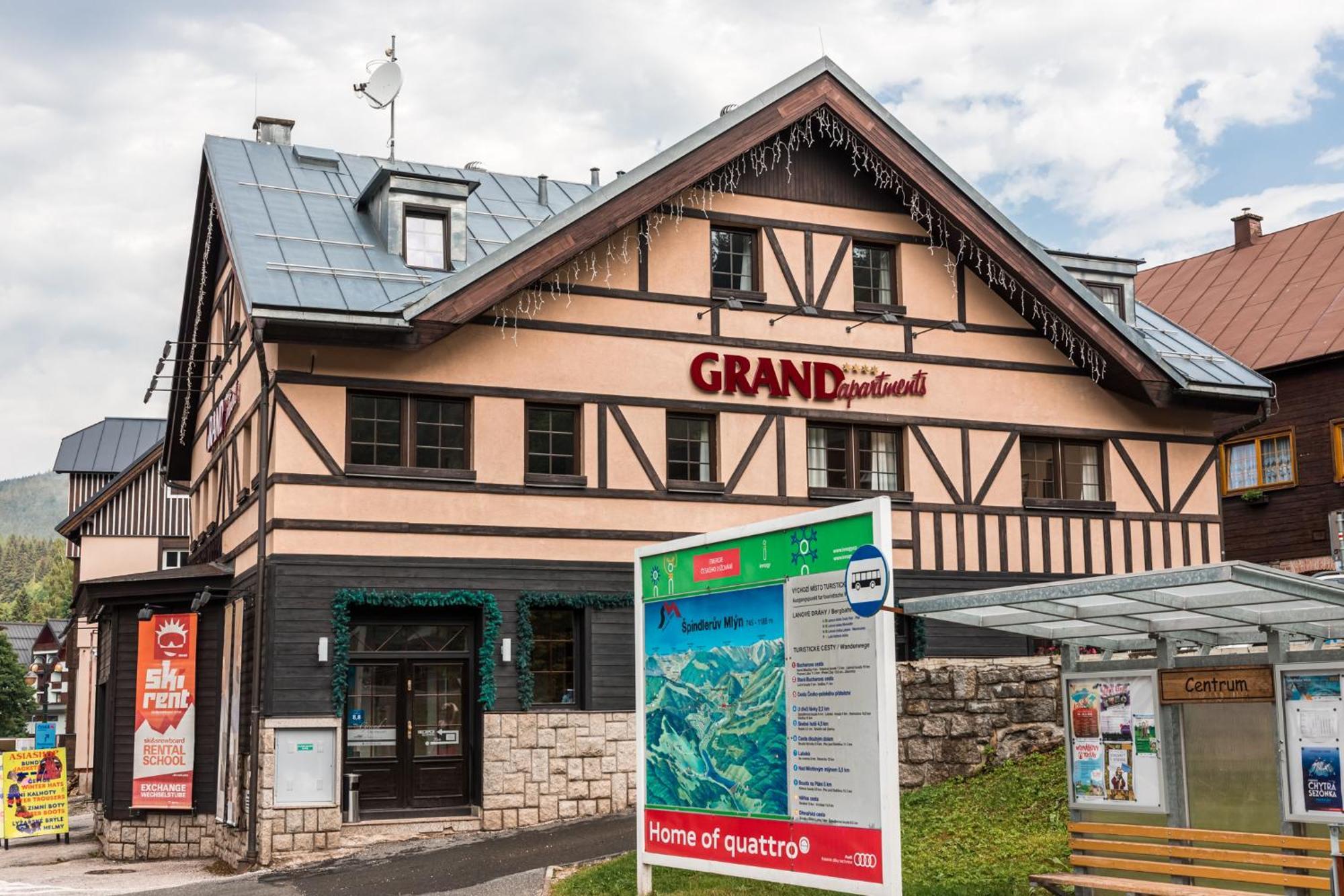 Grand Apartments Špindlerŭv Mlýn 外观 照片